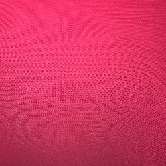 Hot pink top - Picture 2 of 3